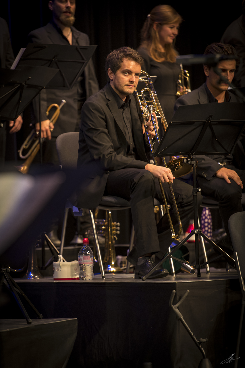 _DSC1203
